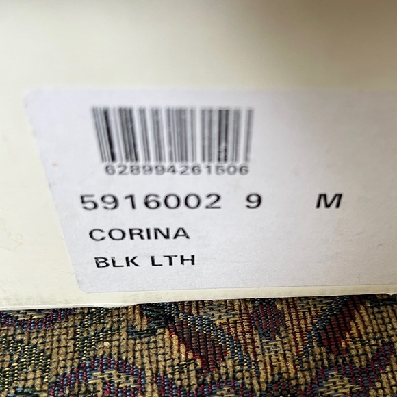 New In Box & Dust Bag La Canadienne Corina Women’s Booties Boots Size 9 M - Picture 6 of 6